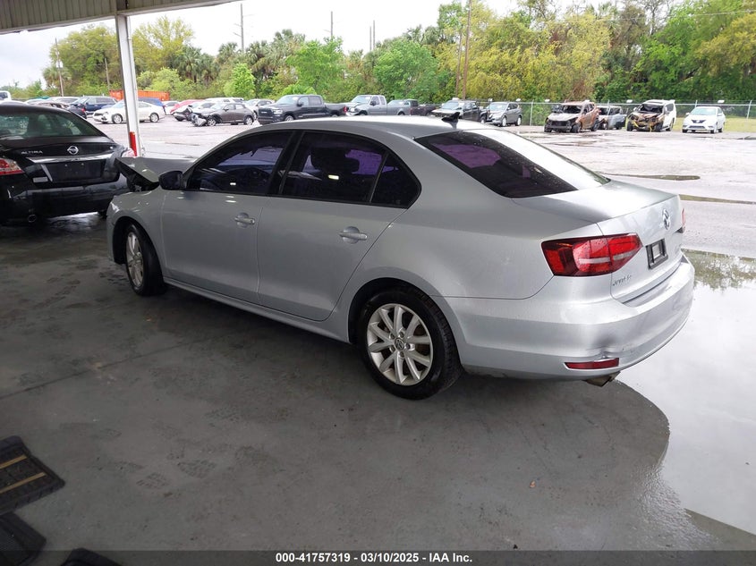 2016 VOLKSWAGEN JETTA VIN: 3VWD67AJ2GM252658