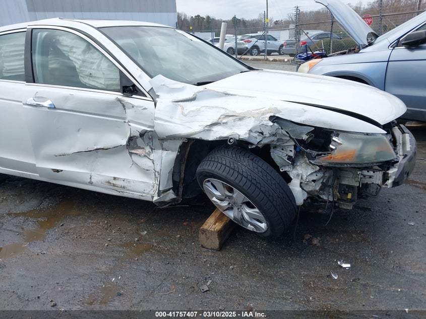2008 HONDA ACCORD VIN: 1HGCP368X8A041461