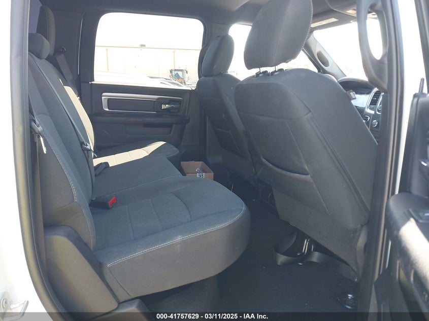 2024 RAM 1500 CLASSIC VIN: 1C6RR6LG6RS127563