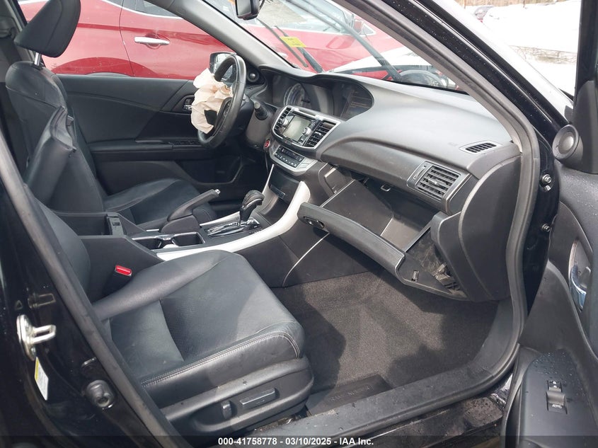 2015 HONDA ACCORD VIN: 1HGCR3F87FA008764
