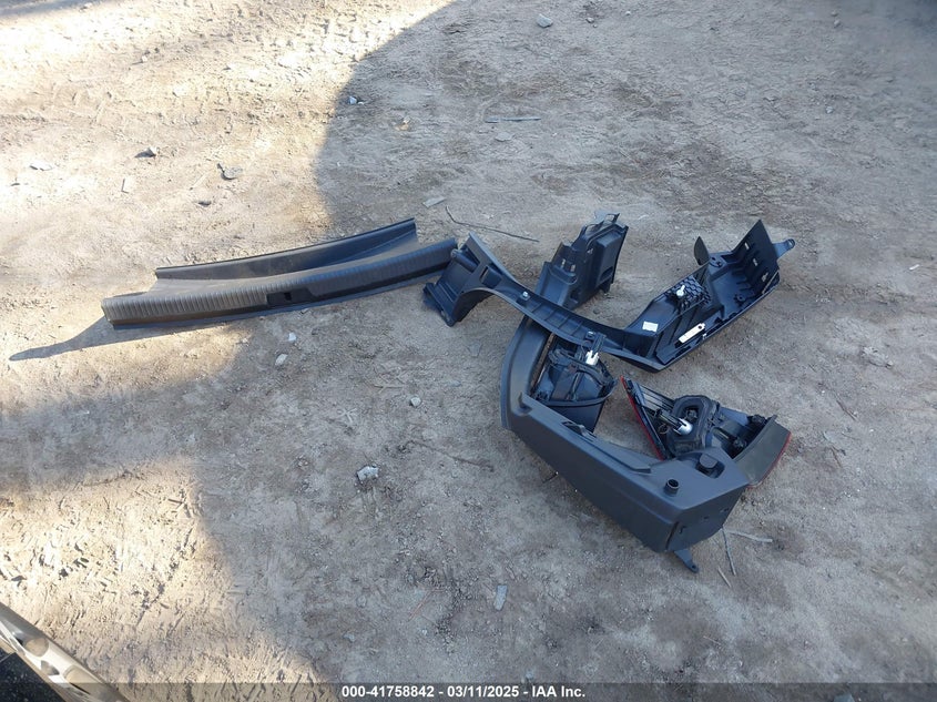 2016 VOLKSWAGEN GOLF GTI S 4-DOOR - 3VW5T7AU5GM055491