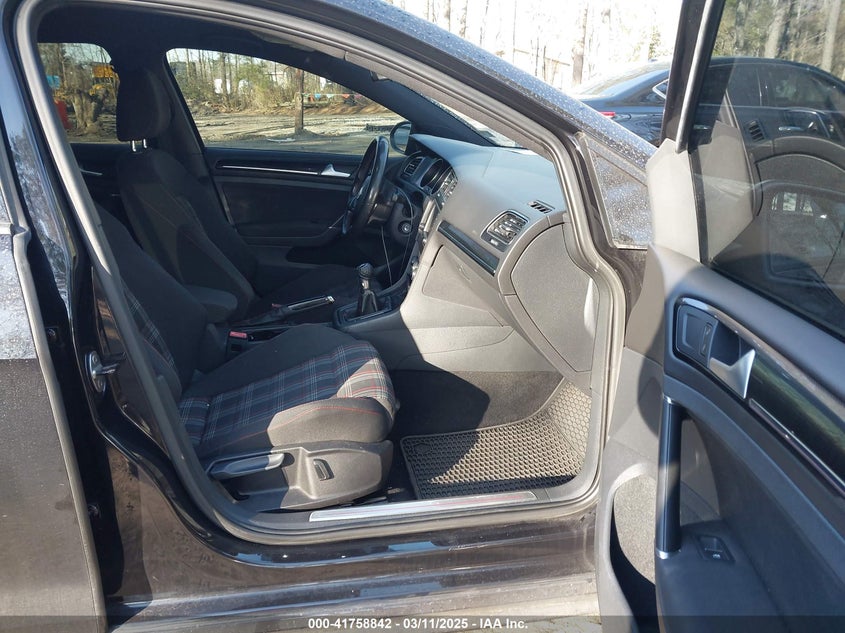 2016 VOLKSWAGEN GOLF GTI S 4-DOOR - 3VW5T7AU5GM055491