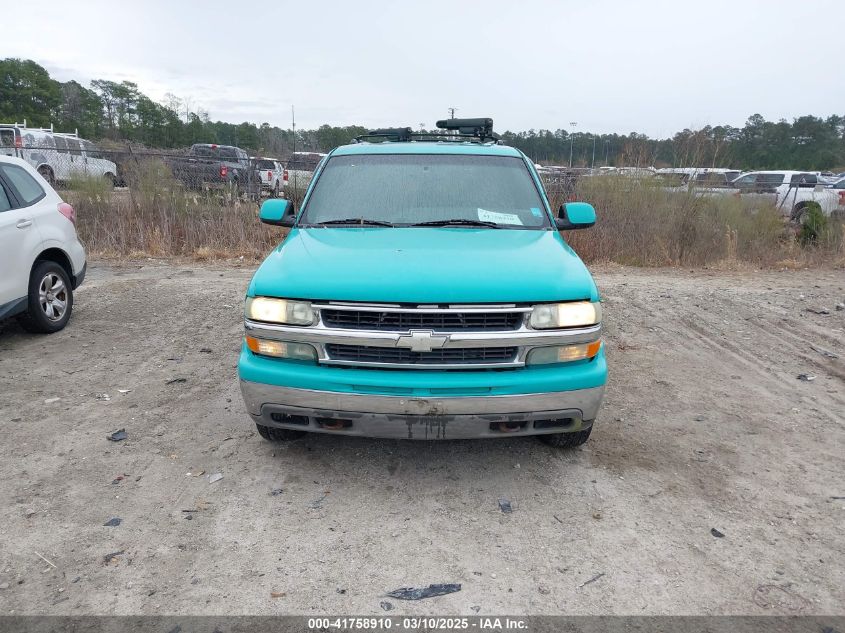 2000 Chevrolet Suburban 1500 Lt VIN: 3GNFK16T8YG220495 Lot: 41758910