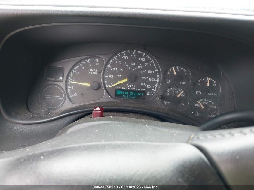 2000 Chevrolet Suburban 1500 Lt VIN: 3GNFK16T8YG220495 Lot: 41758910