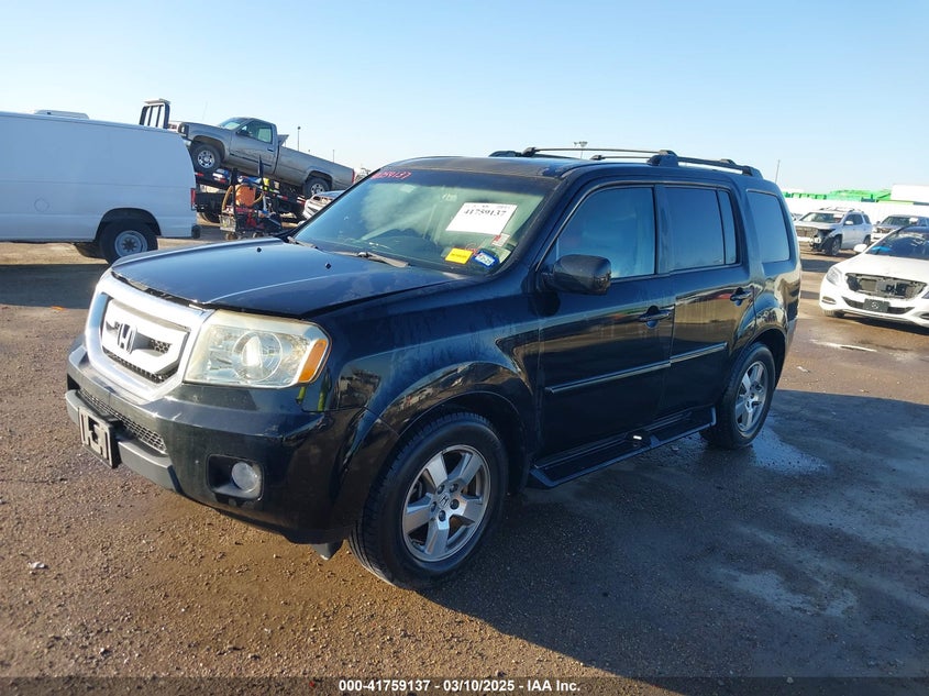 2011 HONDA PILOT VIN: 5FNYF3H75BB027428