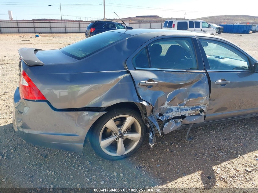 2011 FORD FUSION VIN: 3FAHP0HA9BR127785