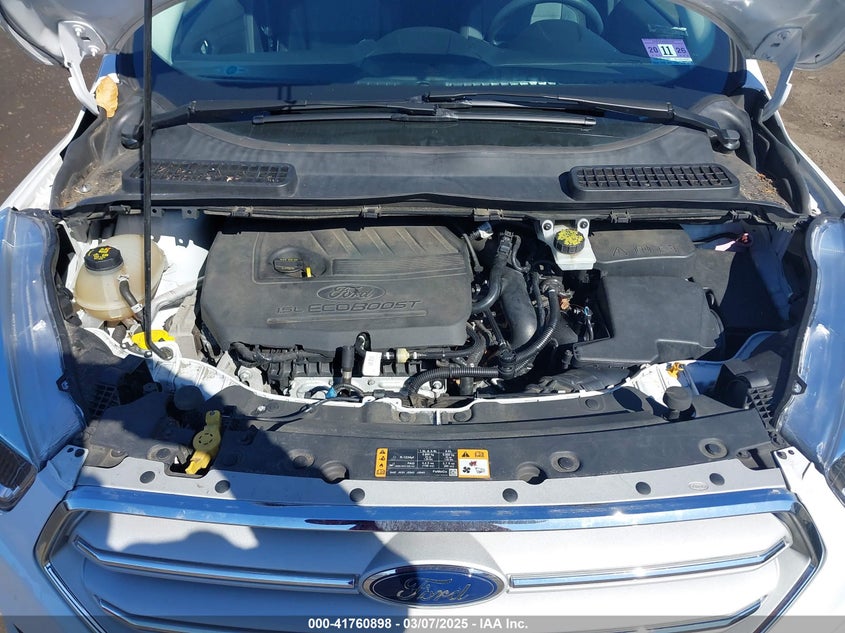 VIN 1FMCU9GD6JUA46307 2018 FORD ESCAPE SE