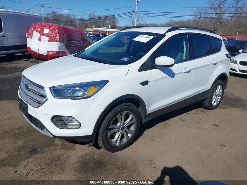 VIN 1FMCU9GD6JUA46307 2018 FORD ESCAPE SE