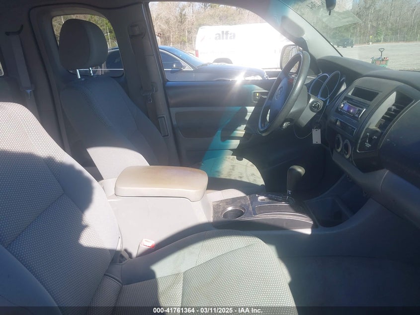2008 TOYOTA TACOMA VIN: 5TETX22N38Z512604