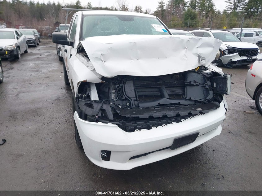 2019 RAM 1500 CLASSIC VIN: 1C6RR7FG9KS646937