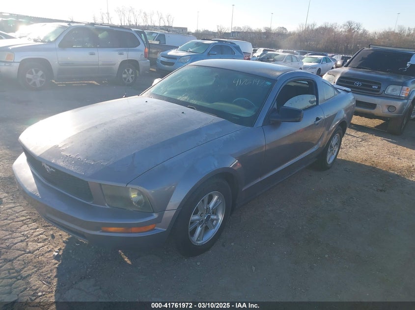 2007 FORD MUSTANG VIN: 1ZVFT80N175237618