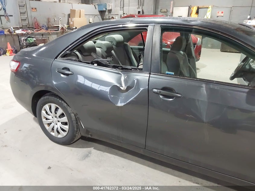 2011 TOYOTA CAMRY HYBRID VIN: 4T1BB3EK0BU141480