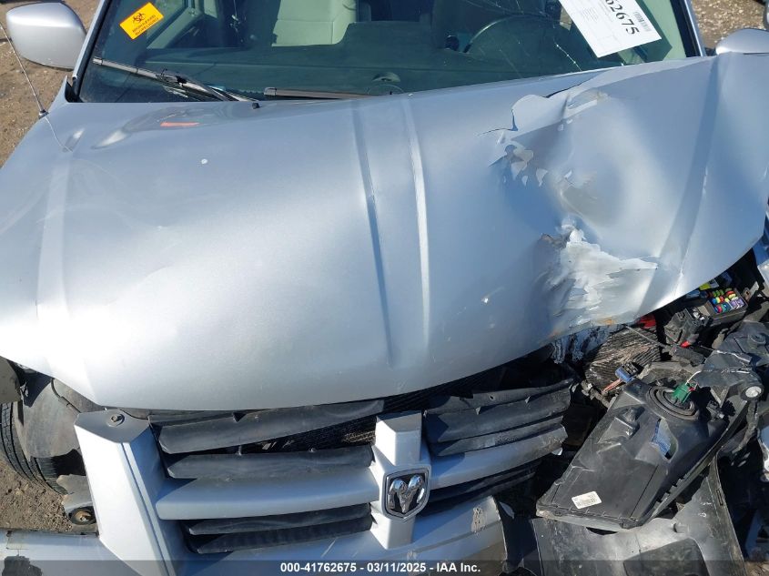 2011 Dodge Grand Caravan Crew VIN: 2D4RN5DG6BR741374 Lot: 41762675