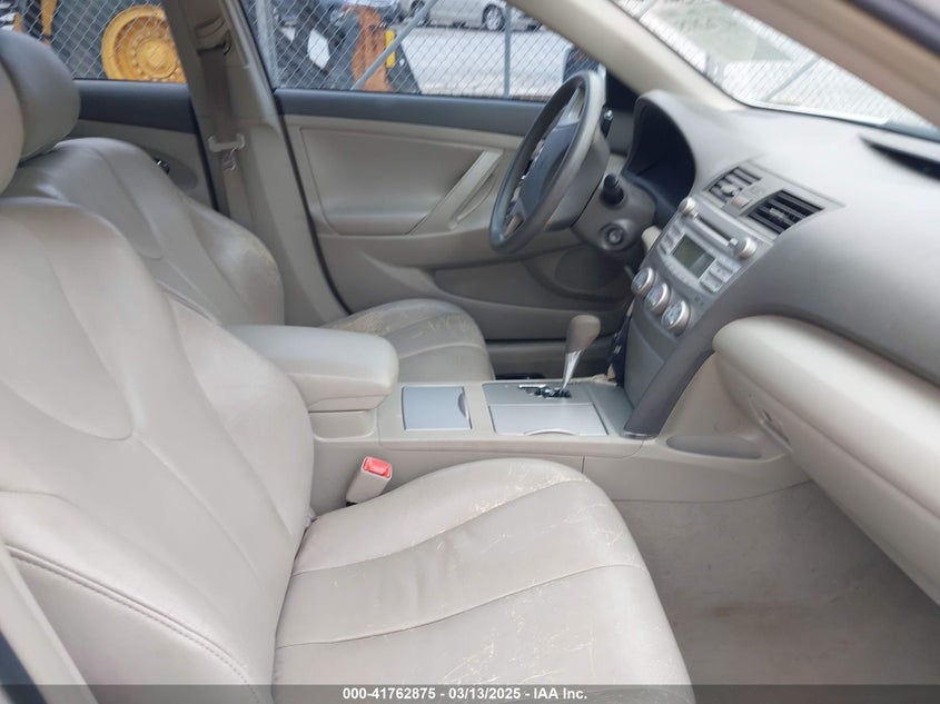 2011 TOYOTA CAMRY VIN: 4T1BF3EK2BU602652