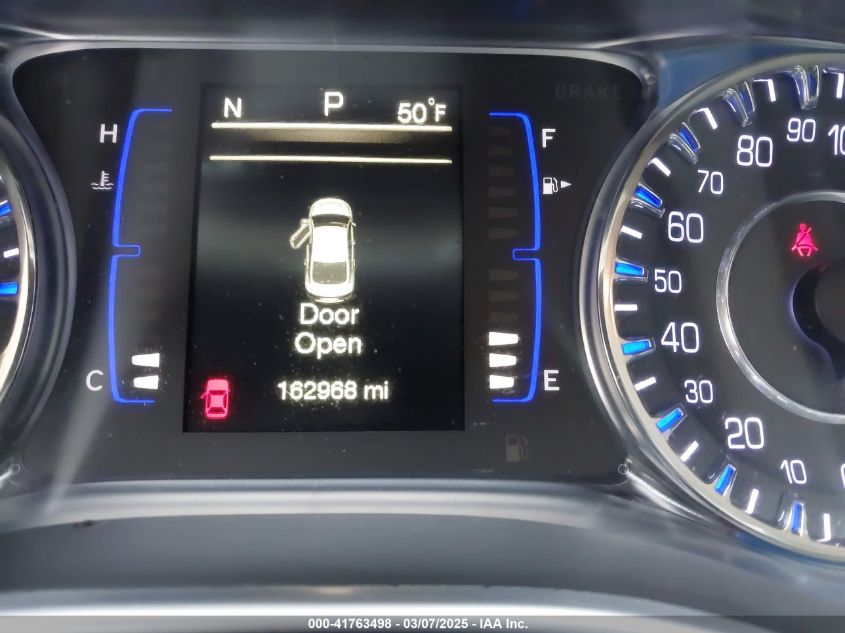 2016 Chrysler 200 Limited VIN: 1C3CCCABXGN156666 Lot: 41763498