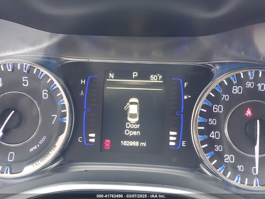 2016 Chrysler 200 Limited VIN: 1C3CCCABXGN156666 Lot: 41763498