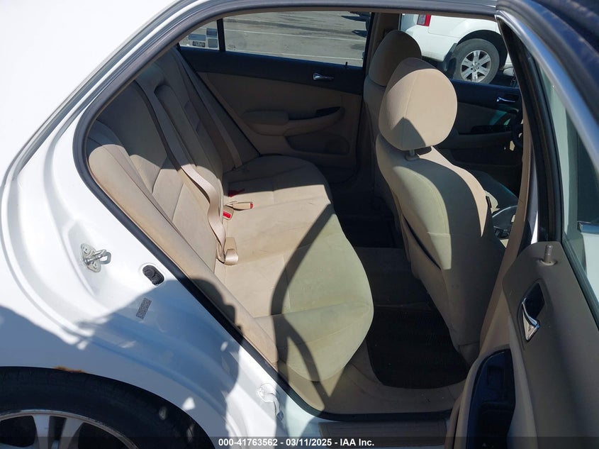 2006 HONDA ACCORD VIN: 1HGCM56396A133960