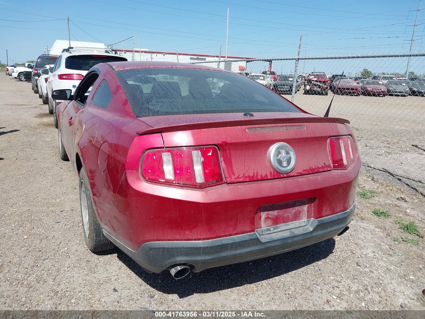 2011 FORD MUSTANG VIN: 1ZVBP8AM6B5128816