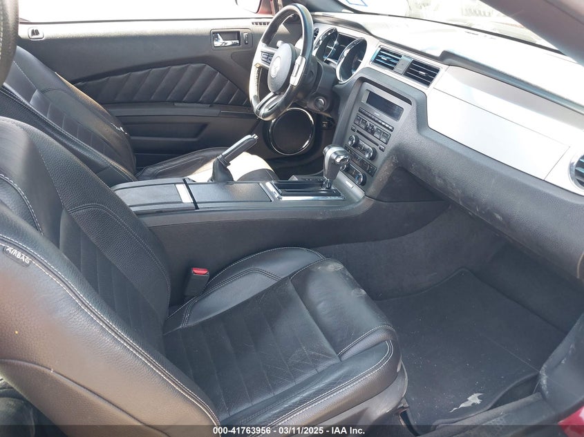 2011 FORD MUSTANG VIN: 1ZVBP8AM6B5128816