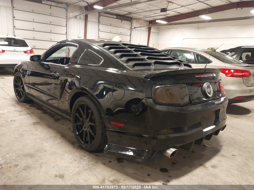 2011 FORD MUSTANG VIN: 1ZVBP8AM4B5152094