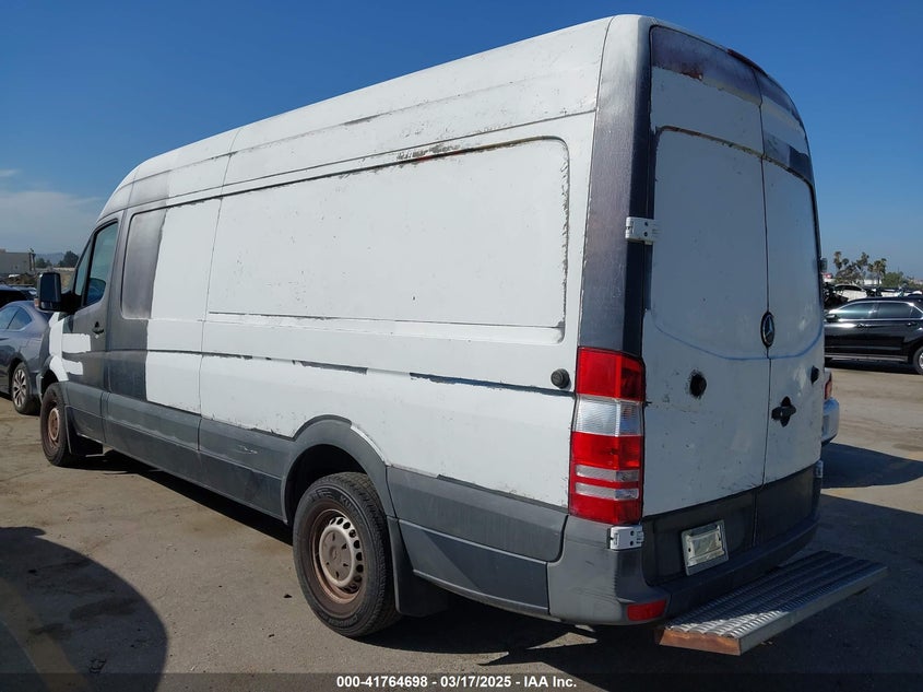 2013 MERCEDES-BENZ SPRINTER 2500 VIN: WD3PE8CC8D5742900