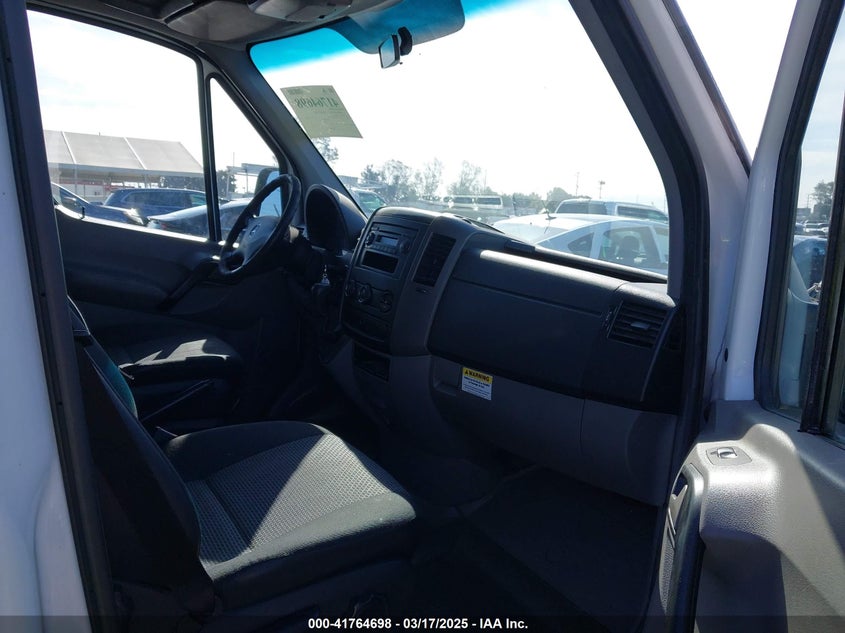 2013 MERCEDES-BENZ SPRINTER 2500 VIN: WD3PE8CC8D5742900