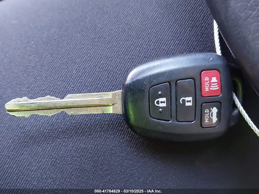 2016 TOYOTA CAMRY VIN: 4T1BF1FK7GU173521