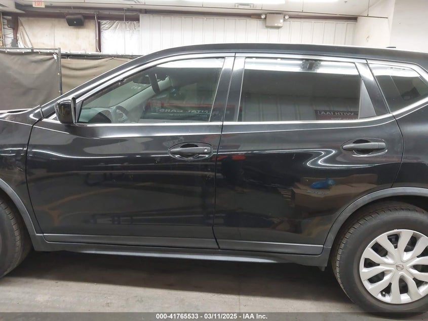 2018 NISSAN ROGUE S - KNMAT2MT2JP600930