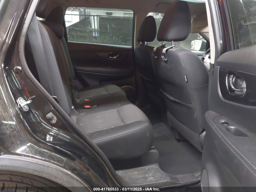 2018 NISSAN ROGUE S - KNMAT2MT2JP600930