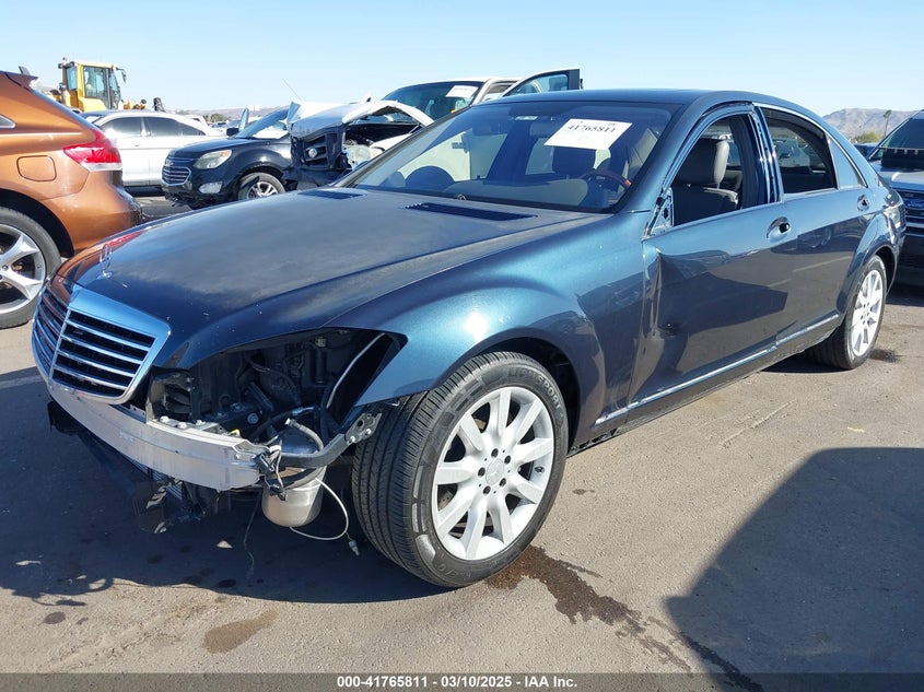 2007 MERCEDES-BENZ S 550 VIN: WDDNG71X57A102684