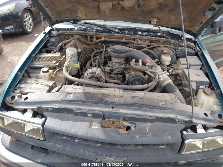 1998 Chevrolet Blazer Ls VIN: 1GNCS13W6W2222740 Lot: 41766049