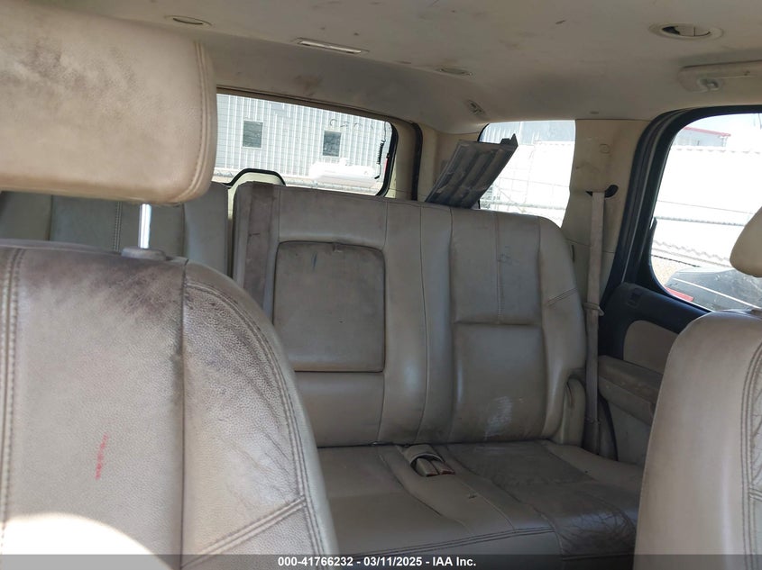 2007 CHEVROLET TAHOE VIN: 1GNFK13047R144301