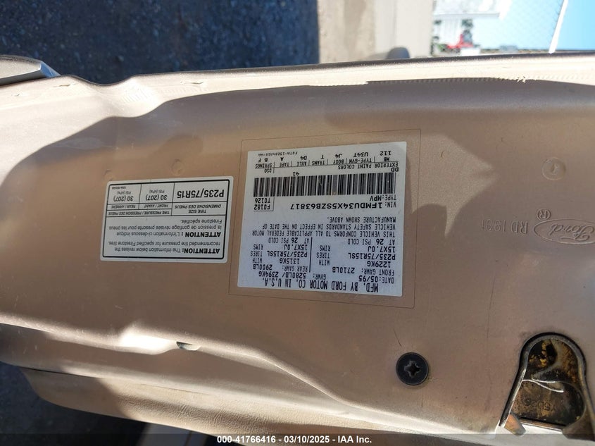 1995 Ford Explorer VIN: 1FMDU34X5SZB63817 Lot: 41766416