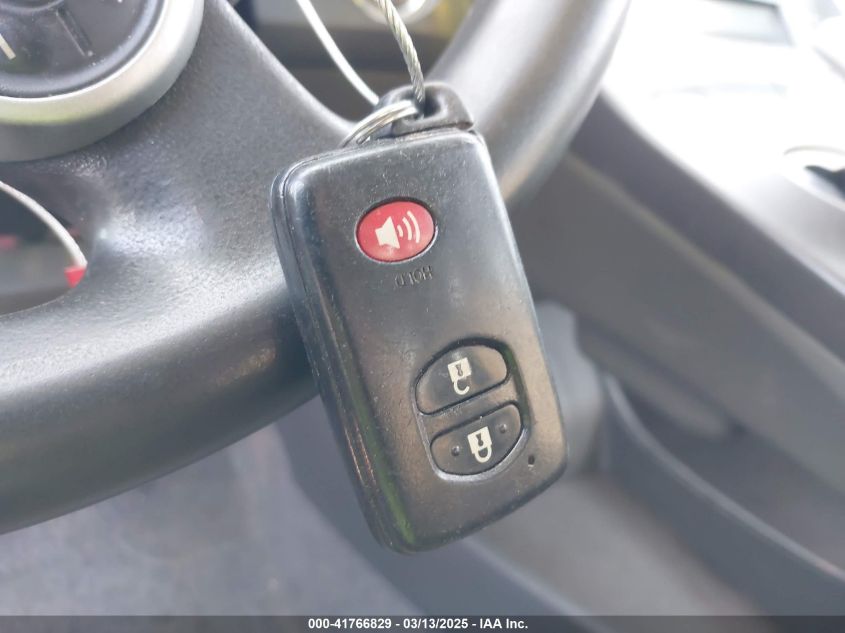 2011 Toyota Prius Three VIN: JTDKN3DU1B5300158 Lot: 41766829