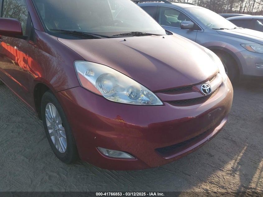 2008 TOYOTA SIENNA VIN: 5TDZK22C78S158512
