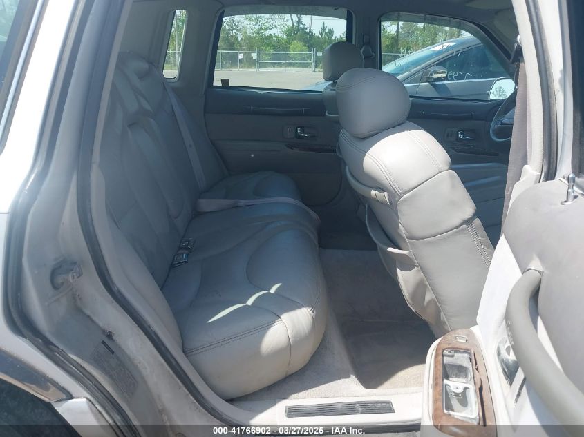 1995 Lincoln Town Car Cartier VIN: 1LNLM83W6SY735520 Lot: 41766902