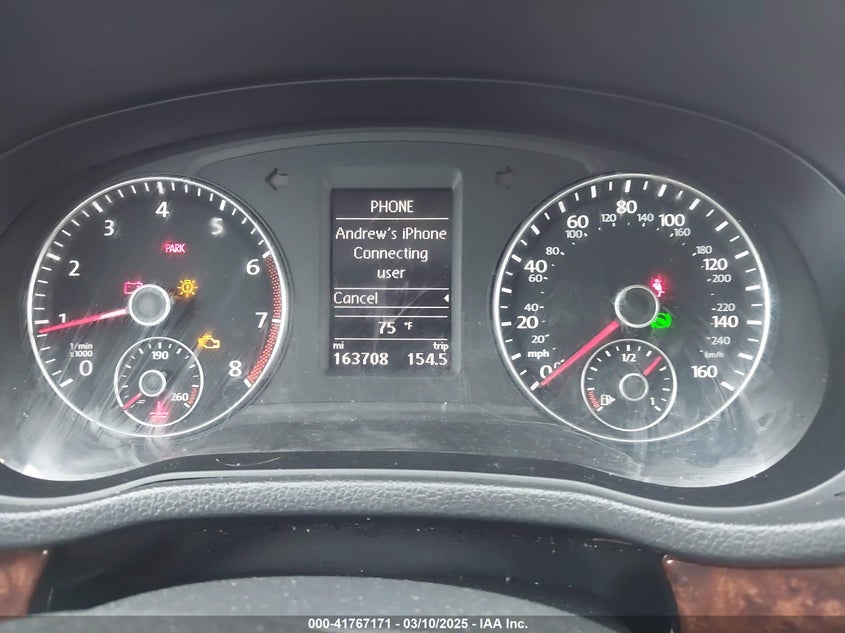 2013 VOLKSWAGEN PASSAT VIN: 1VWCM7A35DC061462