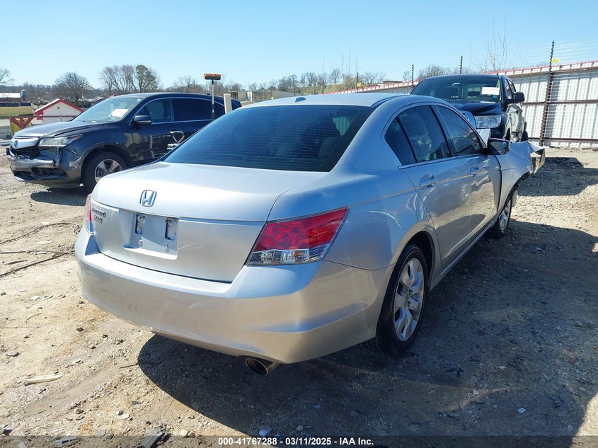 2008 HONDA ACCORD VIN: 1HGCP26838A055390