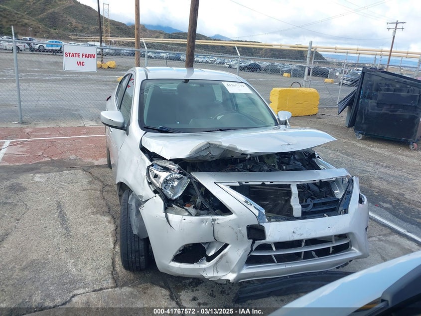 2019 NISSAN VERSA VIN: 3N1CN7AP9KL824218