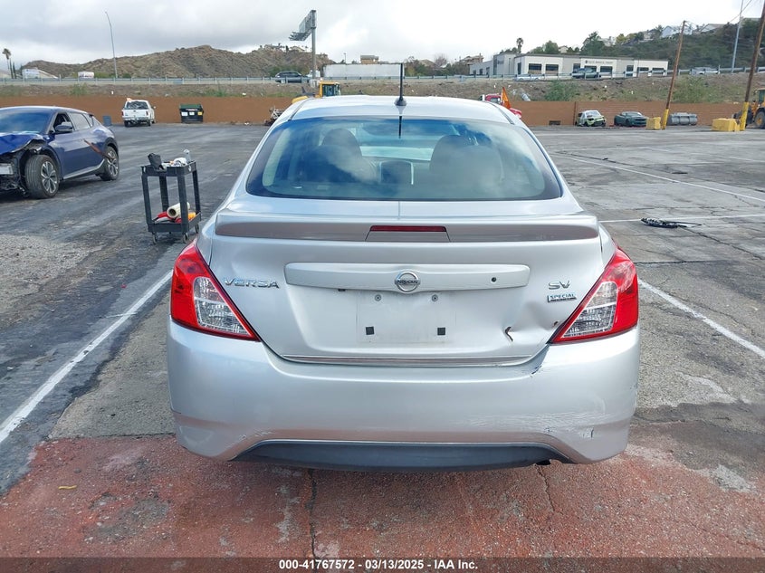 2019 NISSAN VERSA VIN: 3N1CN7AP9KL824218