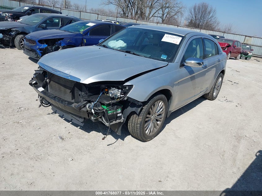 2012 CHRYSLER 200 VIN: 1C3CCBCB0CN123435