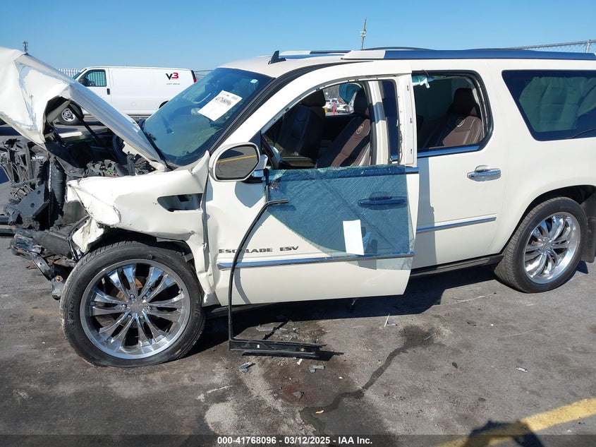 2013 Cadillac Escalade Esv Platinum Edition VIN: 1GYS3KEF3DR254306 Lot: 41768096