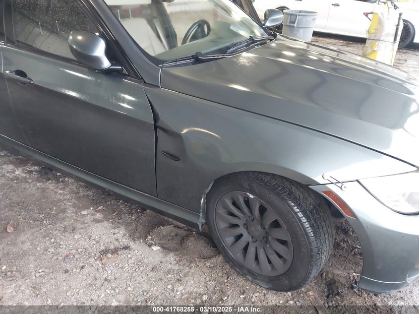 2009 BMW 328I xDrive VIN: WBAPK53529A513882 Lot: 41768255