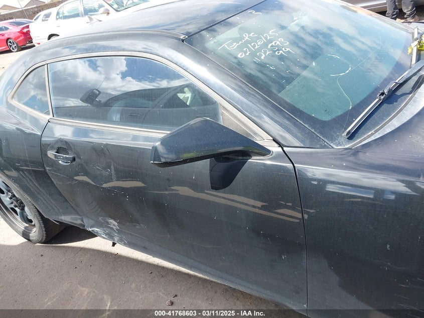 2012 CHEVROLET CAMARO VIN: 2G1FE1E32C9151476