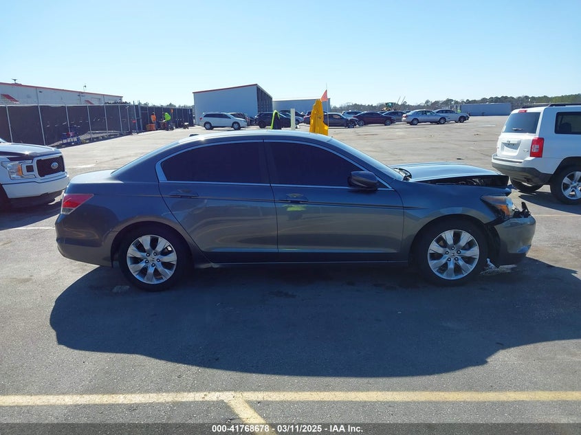 2009 HONDA ACCORD VIN: 1HGCP26819A088051