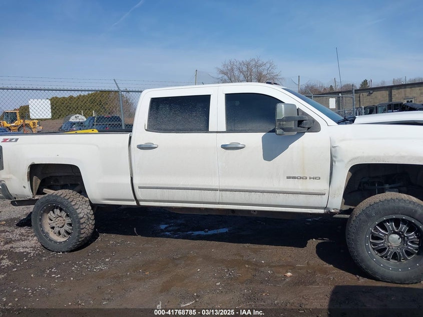 2015 CHEVROLET SILVERADO 2500HD VIN: 1GC1KWEG6FF196412