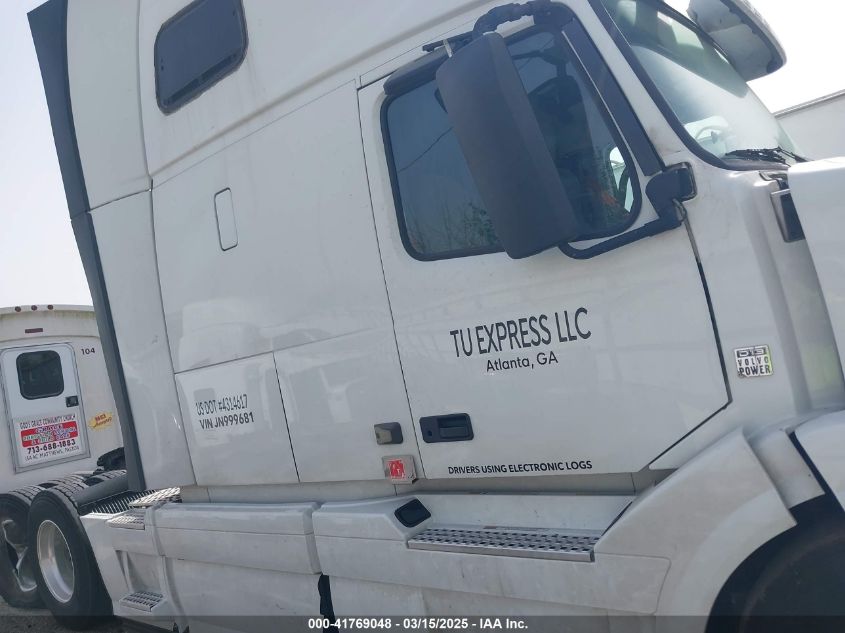 2018 Volvo Vnl VIN: 4V4NC9EG1JN999681 Lot: 42846025