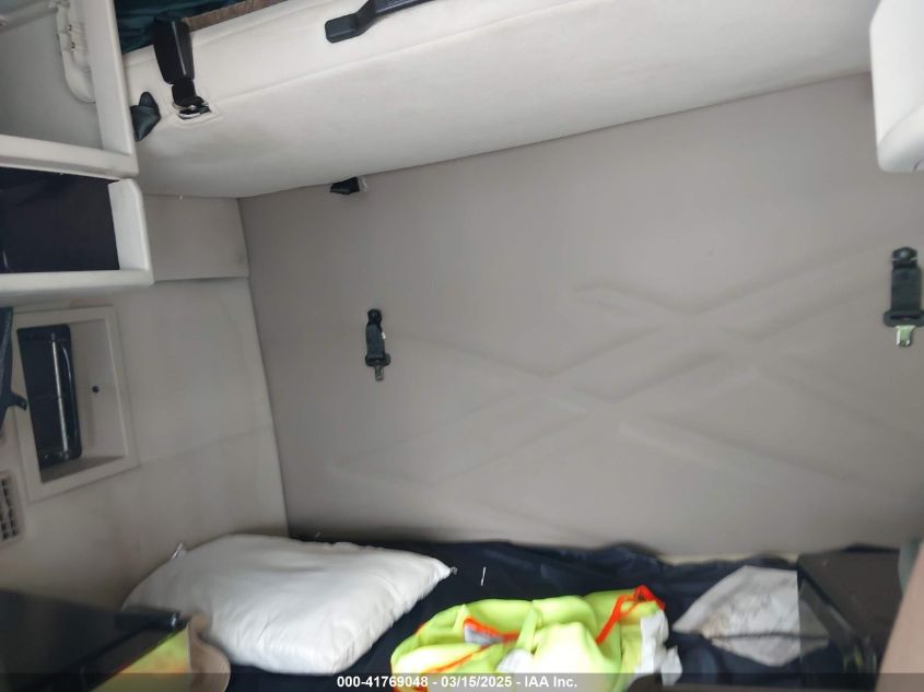 2018 Volvo Vnl VIN: 4V4NC9EG1JN999681 Lot: 42846025