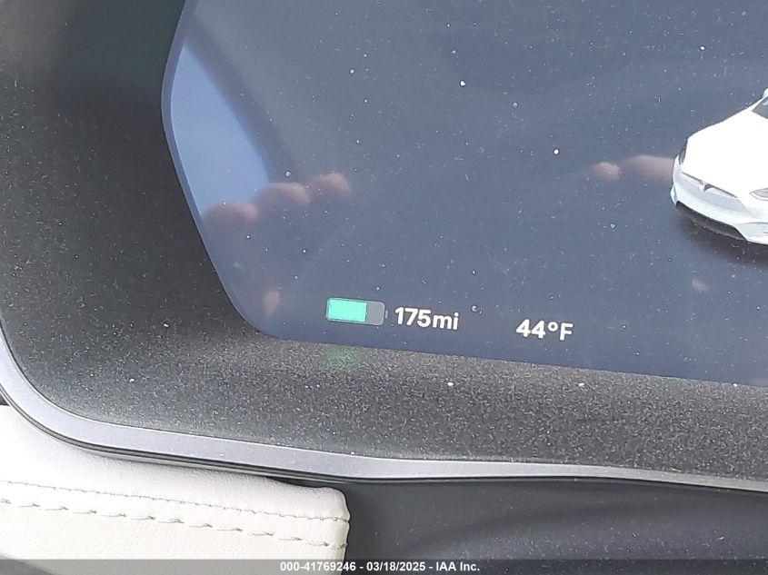 2018 Tesla Model X 100D/75D/P100D VIN: 5YJXCBE27JF121834 Lot: 41769246