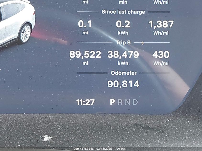 2018 Tesla Model X 100D/75D/P100D VIN: 5YJXCBE27JF121834 Lot: 41769246